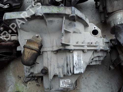 Used Gearbox RENAULT LAGUNA I (B56_, 556_) 2.2 dT (B569) (113 hp) 7474047