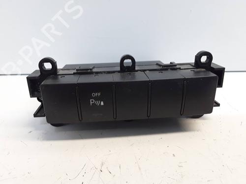 Used Switch Switch MERCEDES-BENZ B-CLASS Sports Tourer (W245) [2005-2011] 36525579 36525579