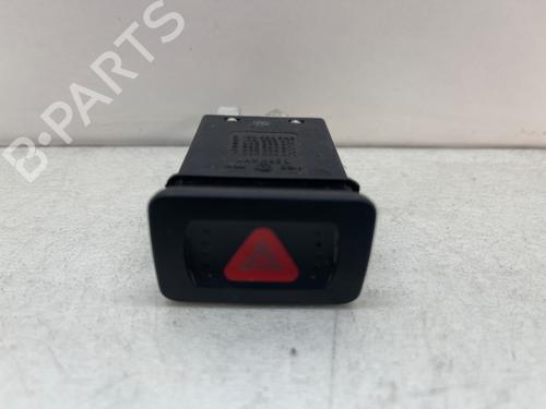 Bouton de warning VW GOLF IV (1J1) 1.9 TDI (110 hp) 22334230