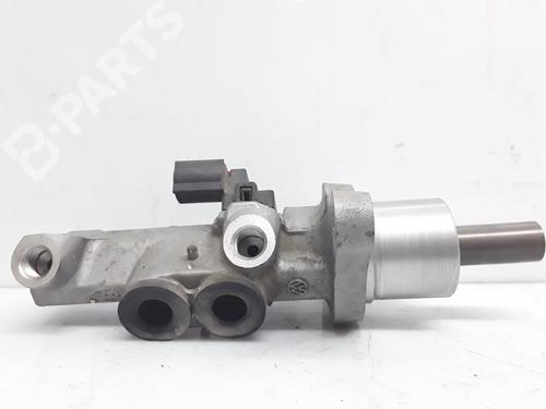Brake master cylinder VW TOURAN (1T1, 1T2)  | BP8206419M77 