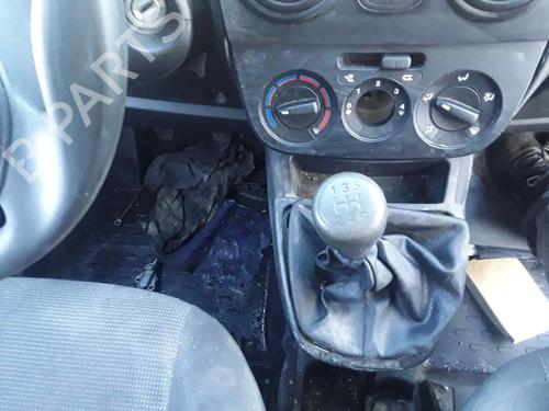 Used Gear lever PEUGEOT BIPPER (AA_) [2008-2025]  22410605