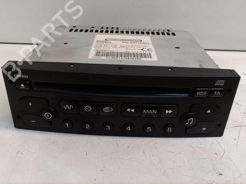 Used Radio Radio 37524811 37524811