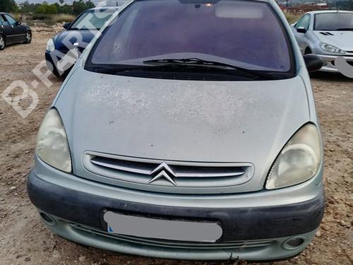 Used Left front door Left front door CITROËN XSARA PICASSO (N68) 2.0 HDi (90 hp) 8619081 8619081