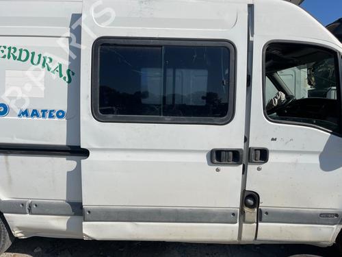 Used Right slide door NISSAN INTERSTAR Van (X70) [2002-2025]  28196322