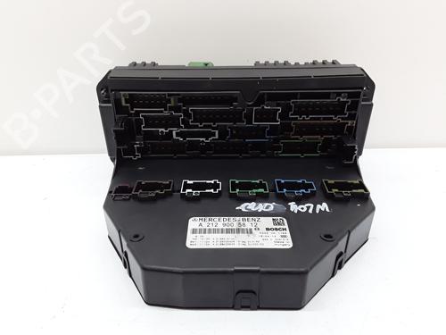 Used Fuse box Fuse box MERCEDES-BENZ C-CLASS (W204) C 250 CDI (204.003) (204 hp) 32866853 32866853
