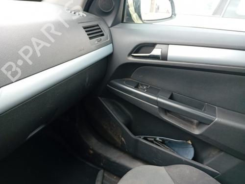 Høyre bak lås OPEL ASTRA H (A04) 1.6 (L48) | BP18480520C99 