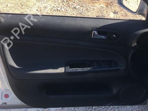 Bakluke lås VW PASSAT B5 (3B2)  | BP25154657C101 