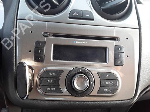 Used Radio ALFA ROMEO MITO (955_) 1.4 (955.AXB1B, 955.AXU1A) (78 hp) 9179188