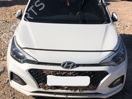 Rear fog light HYUNDAI i20 ACTIVE (IB, GB)  | BP23272211C37 