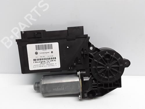 Rudehejsemotor bagstkærm højre VW PHAETON (3D1, 3D2, 3D3, 3D4, 3D6, 3D7, 3D8, 3D9) 3.0 V6 TDI 4motion (233 hp) 7476765