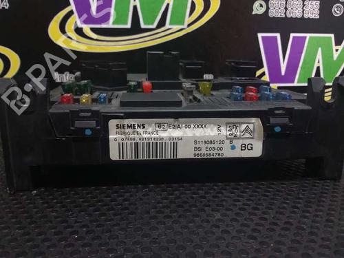 Used Fuse box PEUGEOT 206 Hatchback (2A/C) [1998-2012]  7470456