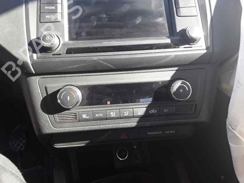 BP22897927I5 main image