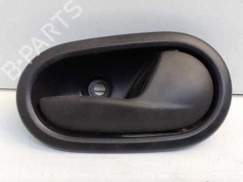 Used Front right interior door handle Front right interior door handle 37161563 37161563