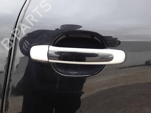 rear-right-exterior-door-handle-porsche-cayenne-9pa-2002-2003-2004-2005-2006-2007-2008-2009-2010-32999862 main image