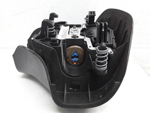 Used Driver airbag Driver airbag PEUGEOT 206 CC (2D) 1.6 16V (2DNFUF, 2DNFUR) (109 hp) 8590767 8590767