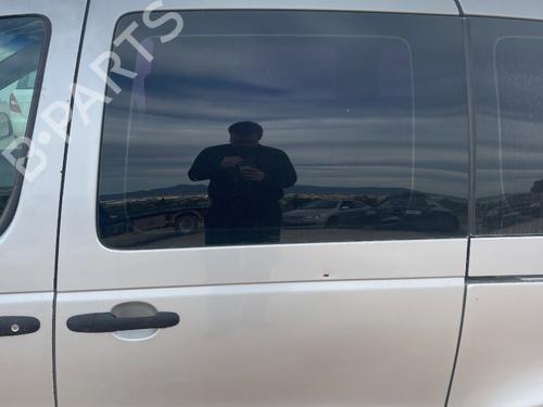 Venstre side skyvedør MERCEDES-BENZ VANEO (414) 1.7 CDI (414.700) (91 hp) 30577782