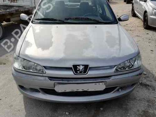 Right headlight PEUGEOT 306 (7B, N3, N5) 2.0 HDI 90 | BP7472934C29 