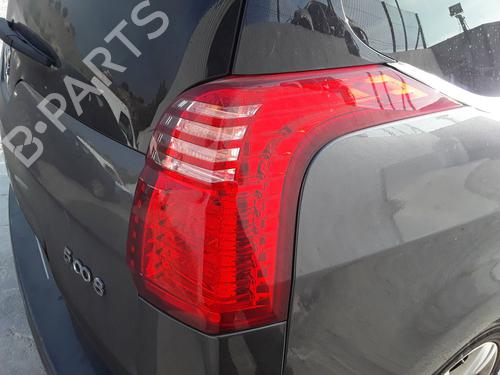 Right taillight AUDI A4 B7 (8EC) 2.0 TDI quattro | BP36650257C35 - Image 2