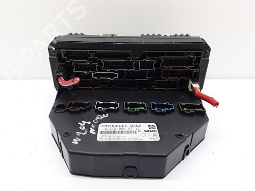 Used Fuse box Fuse box MERCEDES-BENZ C-CLASS (W204) C 200 CDI (204.007, 204.006) (136 hp) 32866854 32866854