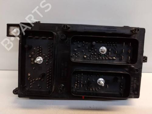 Used Fuse box Fuse box 38914055 38914055