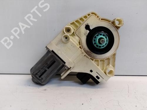 Right front window motor AUDI A4 B8 (8K2) | BP37242117E20 - Image 2