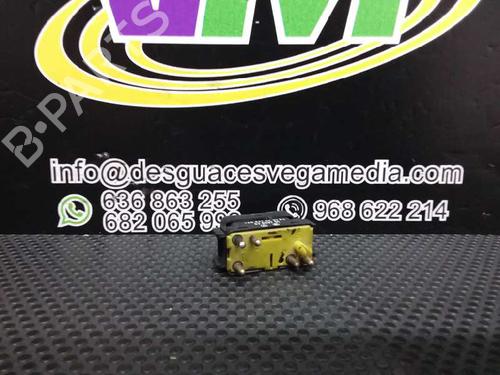 Right front window switch MERCEDES-BENZ C-CLASS (W202) C 220 (202.022) | BP7467674I26