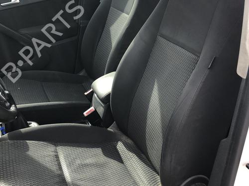 Front right panel VW TIGUAN (5N_)  | BP32161055C59 