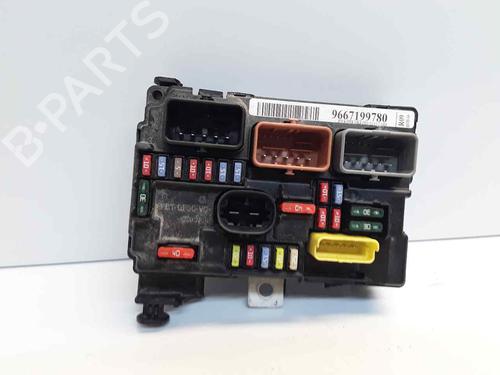 Used Fuse box Fuse box PEUGEOT 207 (WA_, WC_) 1.4 HDi (68 hp) 34571151 34571151