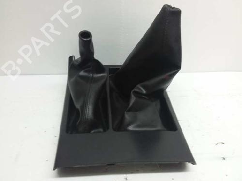 Used Gear lever NISSAN TERRANO II (R20) 2.7 TDi 4WD (125 hp) 7471624
