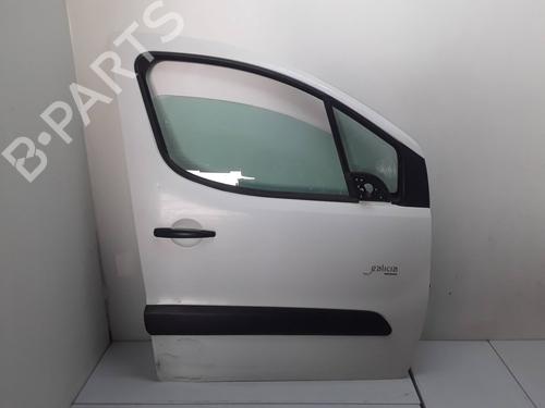 Used Right front door Right front door 37182953 37182953