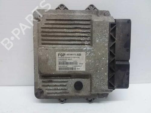 Motorstyringsenhed SUZUKI SWIFT III (MZ, EZ) [2005-2025]  7471258