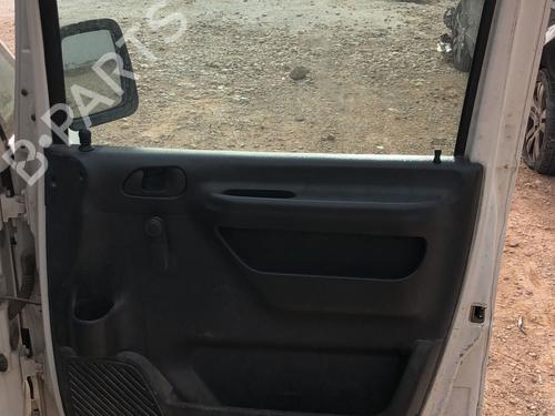 Front right window mechanism CITROËN JUMPY I (U6U_) 1.9 D 70 | BP29433941C23 