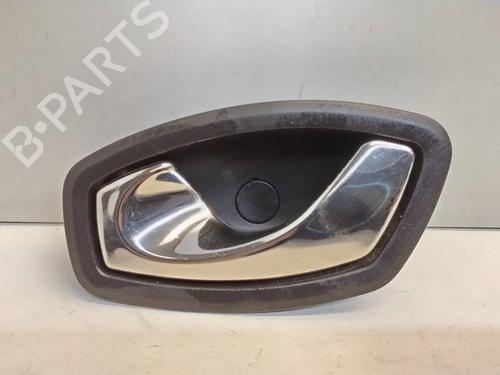 Venstre bagtil invendig håndtag Venstre bagtil invendig håndtag RENAULT FLUENCE (L3_) 1.5 dCi (L30D, L30L, L306, L33F, L33L, L33M, L33V, L33W) (110 hp) 39726999 39726999