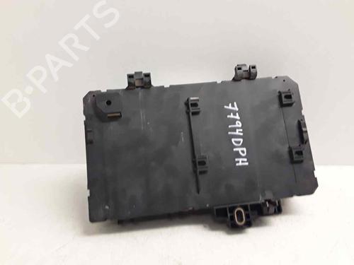 Fuse box OPEL ZAFIRA / ZAFIRA FAMILY B (A05)  | BP25883201E1 