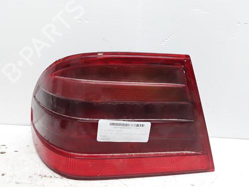 Used Left taillight MERCEDES-BENZ E-CLASS (W210) E 290 Turbo-D (210.017) (129 hp) 7542371