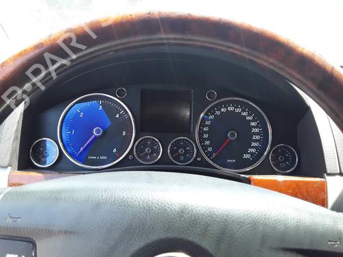 Used Instrument cluster VW TOUAREG (7LA, 7L6, 7L7) 5.0 V10 TDI (313 hp) 9841988