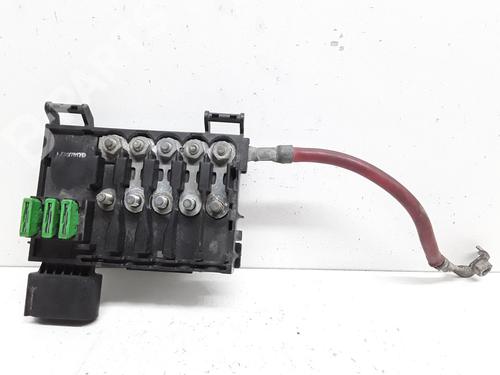 Used Fuse box Fuse box SEAT LEON (1M1) 1.9 TDI (110 hp) 10919031 10919031
