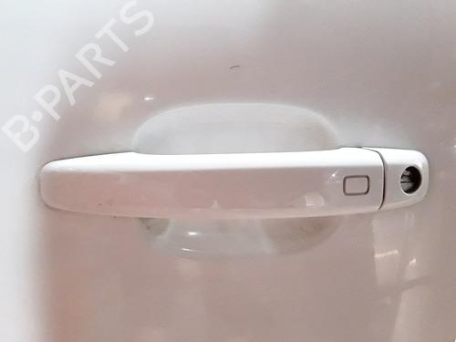 Used Front left exterior door handle AUDI Q5 (8RB) 2.0 TDI quattro (170 hp) 10351236