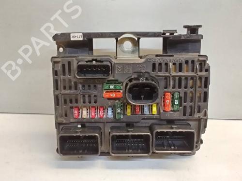 Sikringsdåse Sikringsdåse CITROËN C4 I (LC_) [2004-2014] 39693775 39693775