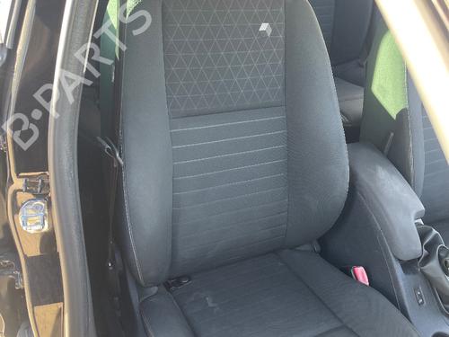 Used Right front seat RENAULT MEGANE III Hatchback (BZ0/1_, B3_) 1.2 TCe (BZ2B, BZ11) (116 hp) 31116675