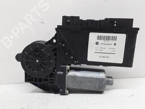 Rudehejsemotor forskærm venstre VW TOUAREG (7LA, 7L6, 7L7) 5.0 V10 TDI (313 hp) 12316329