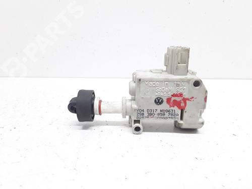 Used Glove box Glove box AUDI A6 C6 (4F2) 3.0 TDI quattro (225 hp) 11174111 11174111