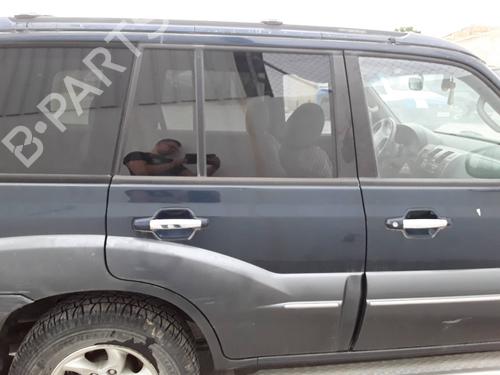 Used Right rear door Right rear door HYUNDAI TERRACAN (HP) 2.9 CRDi 4WD (163 hp) 36476451 36476451