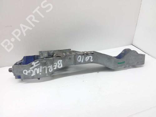 Used Front left exterior door handle CITROËN BERLINGO / BERLINGO FIRST MPV (MF_, GJK_, GFK_) 1.6 HDI 75 (MF9HW, GJ9HWC, GF9HWC, GN9HWC) (75 hp) 7469985