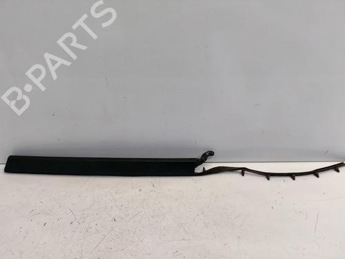 Used Headlight eyebrow Headlight eyebrow 37033237 37033237