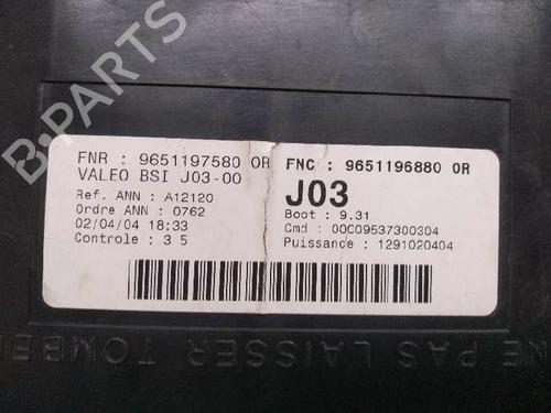 Used Fuse box PEUGEOT 206 Hatchback (2A/C) [1998-2012]  7469745