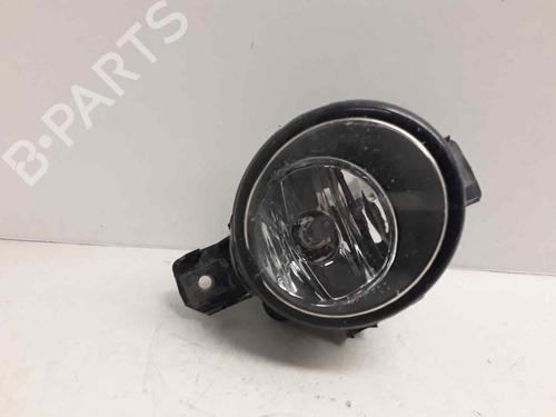 Used Right front fog light NISSAN ALMERA TINO (V10) 2.2 dCi (112 hp) 25841224