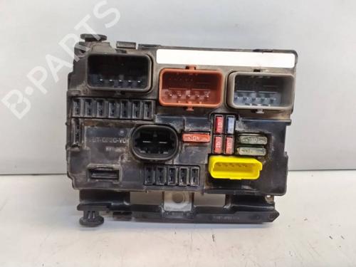 Used Fuse box Fuse box CITROËN C3 I (FC_, FN_) 1.1 i (60 hp) 39249309 39249309