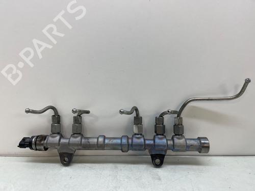 Used Injection rail FIAT PUNTO (199_) 1.2 (199AXZ1A, 199BXZ1A) (69 hp) 22897239