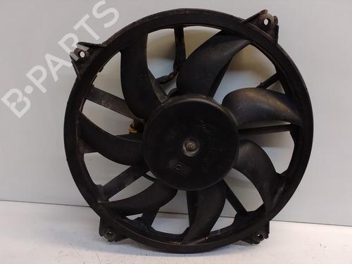 Used Radiator fan Radiator fan 37158266 37158266